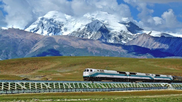 รถไฟสายชิงไห่-ทิเบต